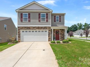 3063 Crabapple Ln, Dallas, NC 28034