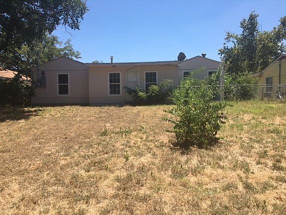 5th image of 911 Carrie Ave