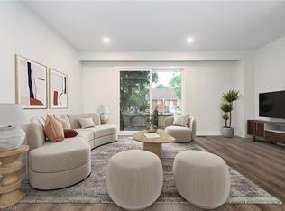 59 Woodman Dr N, Hamilton, ON L8H 2M6