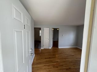 500 W 144th St APT 1, Riverdale, IL