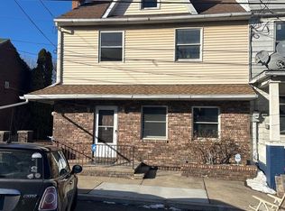 217-219 East Ave, Mount Carmel, PA