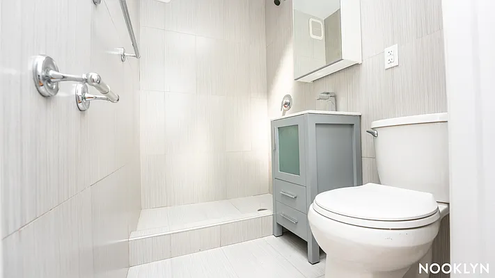 Rented by Nooklyn NYC LLC | media 14