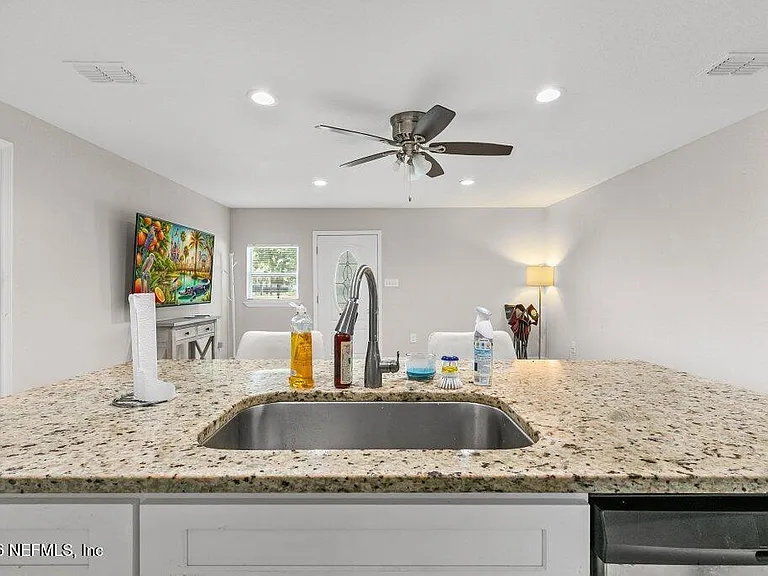 600 Lemon St — Photo 23