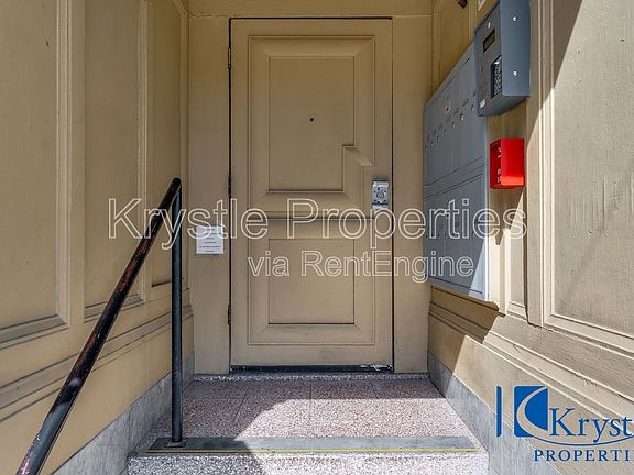 5th image of 310 West St #1