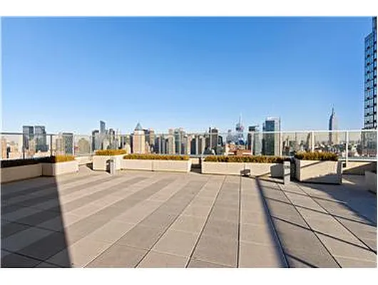 Sold by Douglas Elliman | media 17
