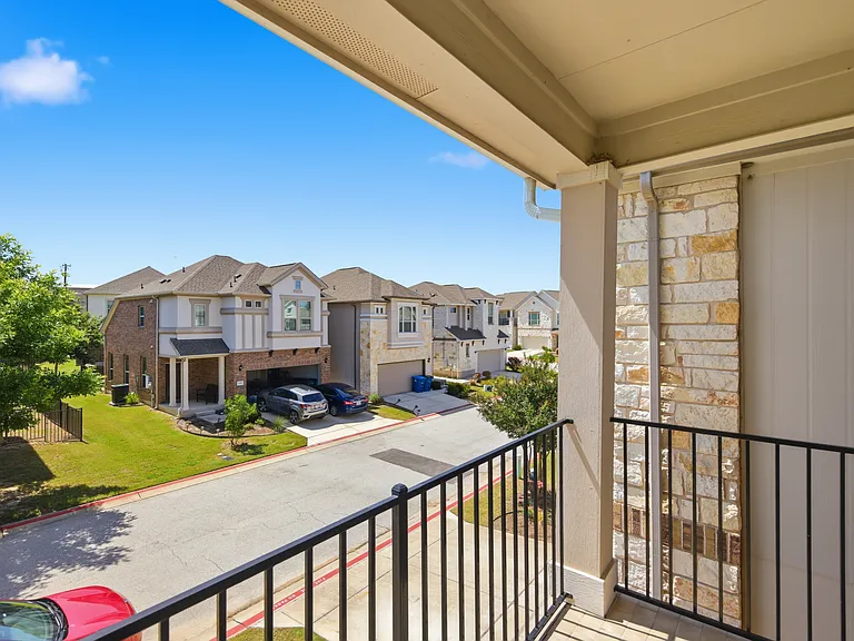 2105 Town Centre Dr #27 — Photo 21