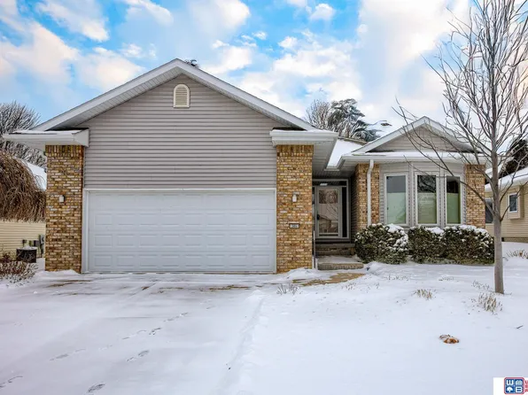 13851 Sahler St, Omaha, NE 68164