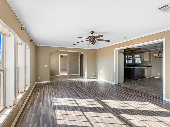 4th image of 18186 W Charter Oak Rd