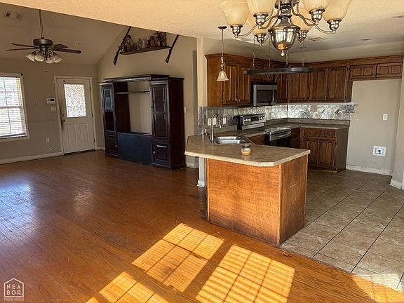 4th image of 108 Lenford Dr