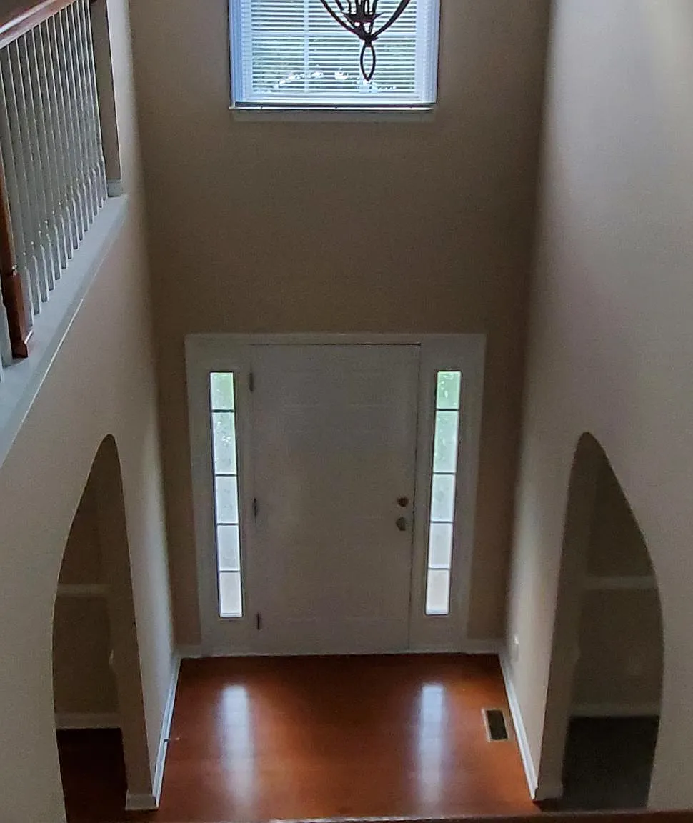 805 Pristine Ln — Photo 4