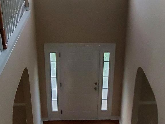 FT FOYER/ENTRANCE