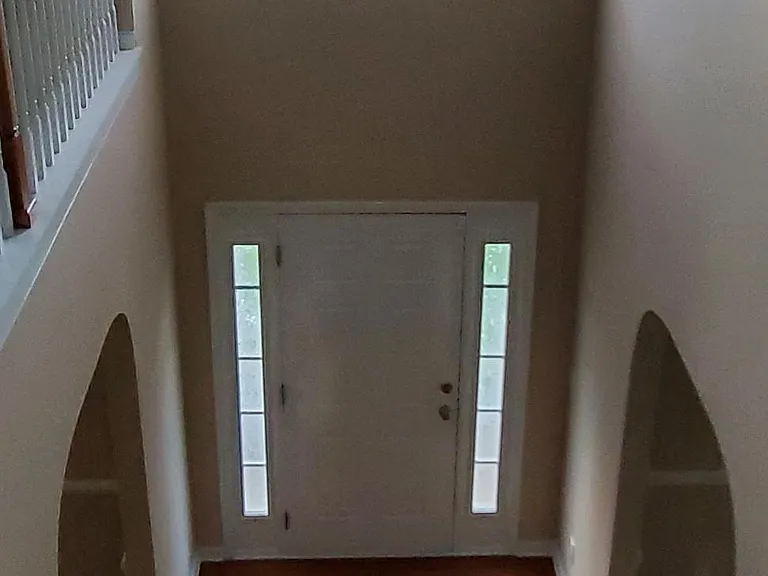FT FOYER/ENTRANCE