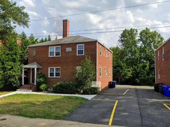 2400 3rd St N #2, Arlington, VA 22201