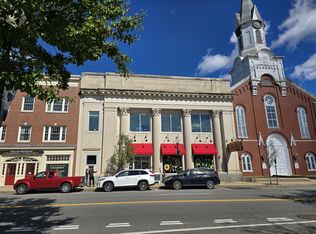 22 S Main St #202, Rochester, NH 03867