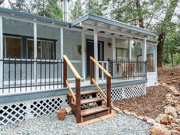 2nd image of 5790 Reservoir Rd