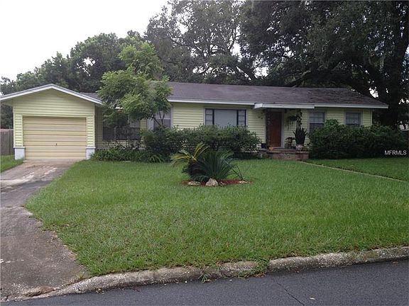 3rd image of 727 Parkview Pl