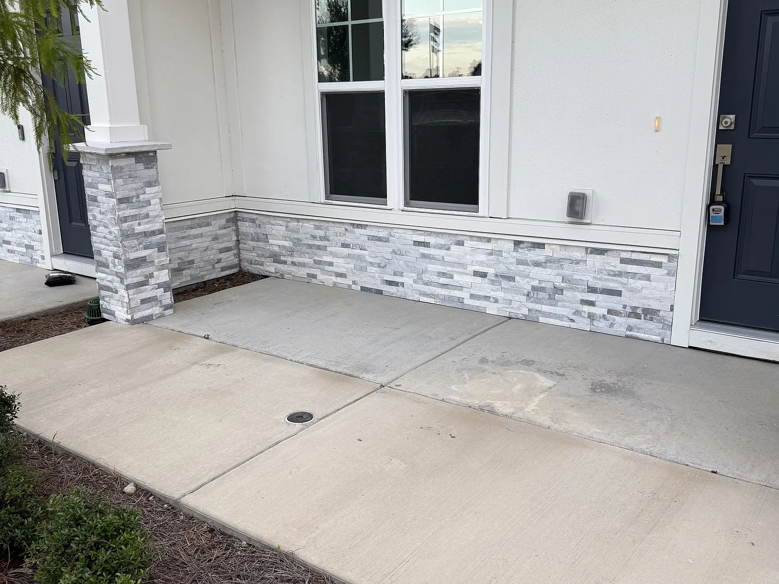 861 Maxine Court - 4B - . — Photo 4