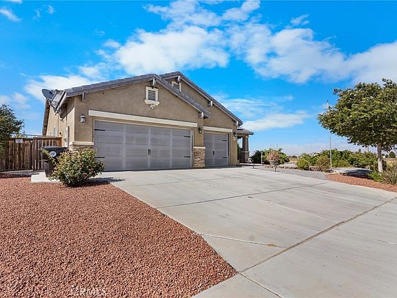 4th image of 13998 Old Mill Ln