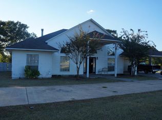 37 Amos McSwain Rd, Richton, MS 39476