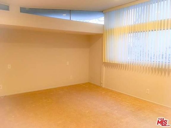 3rd image of 11959 Gorham Ave APT 4