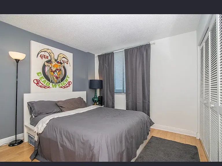 201 W Laurel St #606 — Photo 7