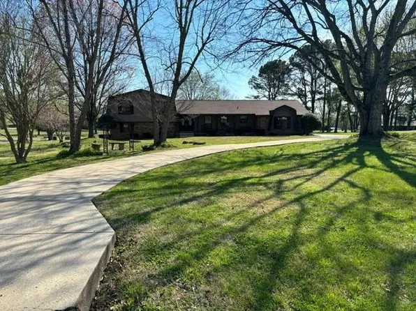 801 Carolyn Ln, Gallatin, TN 37066