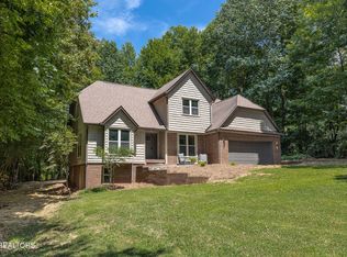 3212 Rocky Waters Dr, Louisville, TN 37777