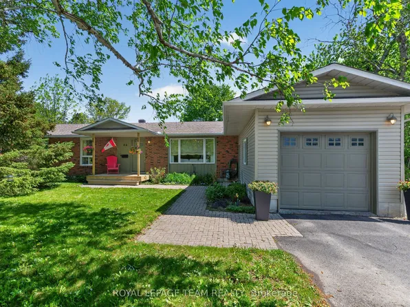 46 Fortune St, Ottawa, ON K0A 2Z0