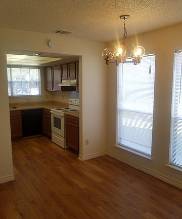 4th image of 9800 Ardash Ln