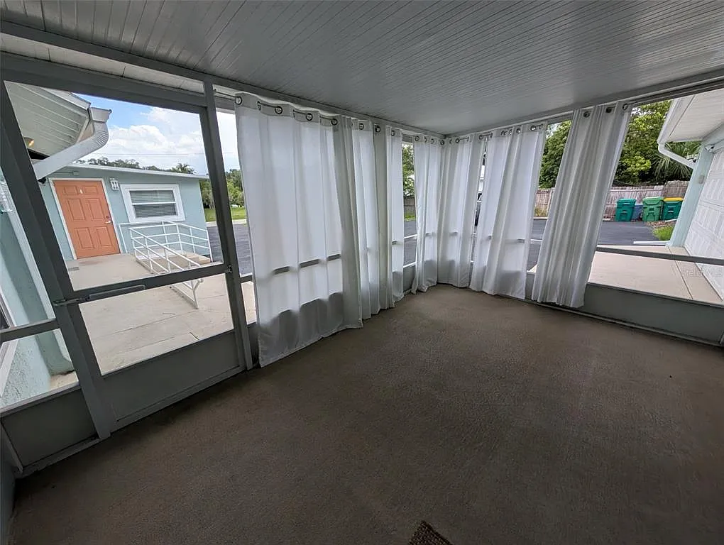 2 bed, 1.0 bath, 1140 sqft, $2,500 — Photo 4