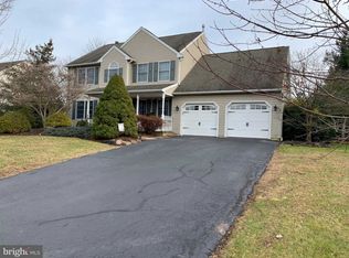 2191 Martin Dr, Gilbertsville, PA