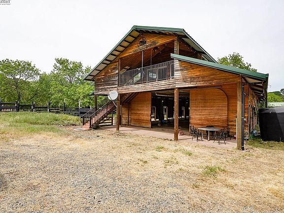 3rd image of 6115 Morgan Territory Rd