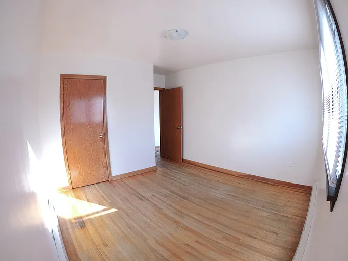 4817 52nd St #3 — Photo 11