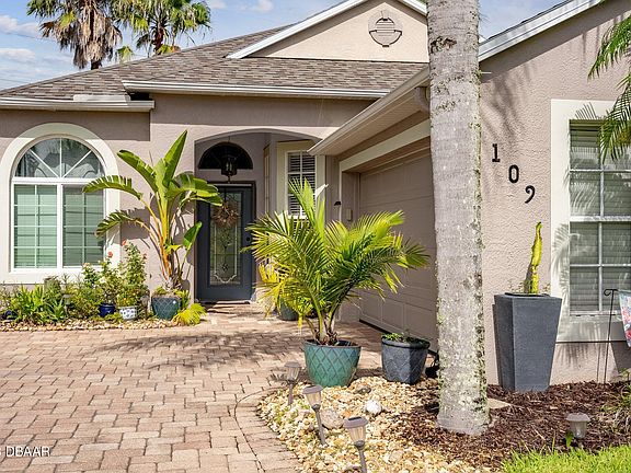2nd image of 109 Jubilee Cir