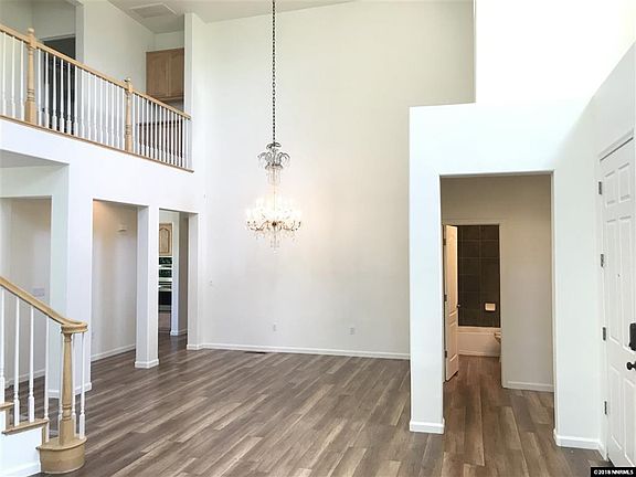 5th image of 2640 Roseto Cir