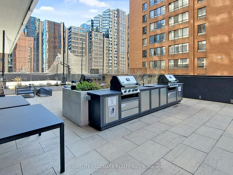20 Edward St #1419 — Photo 32