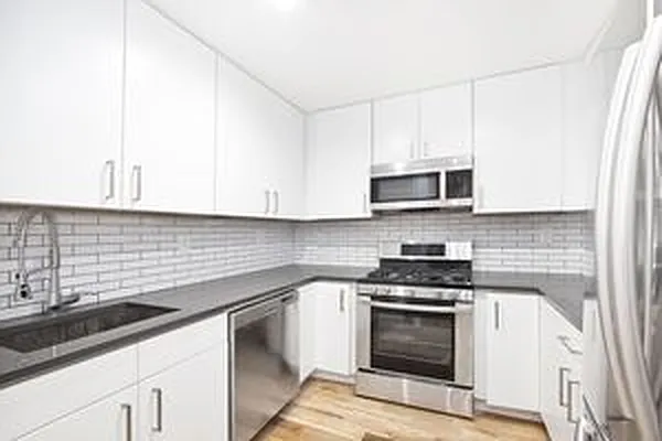 Rented by Voro NYC | media 39