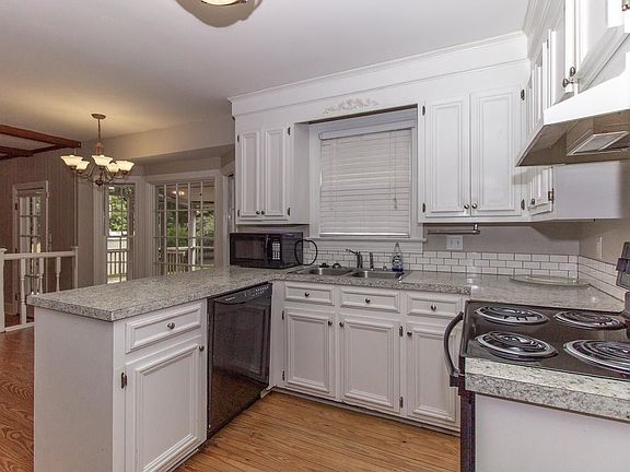 4th image of 101 Bramblewood Dr
