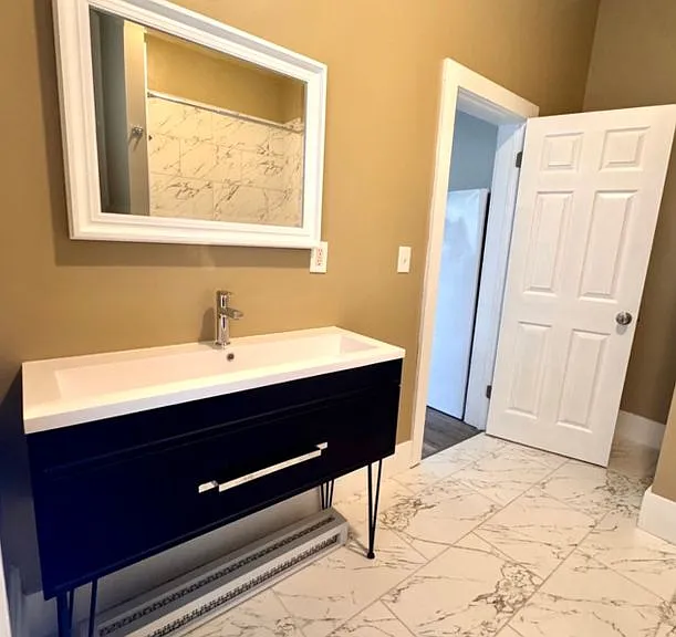 210 Locust St #3 — Photo 6
