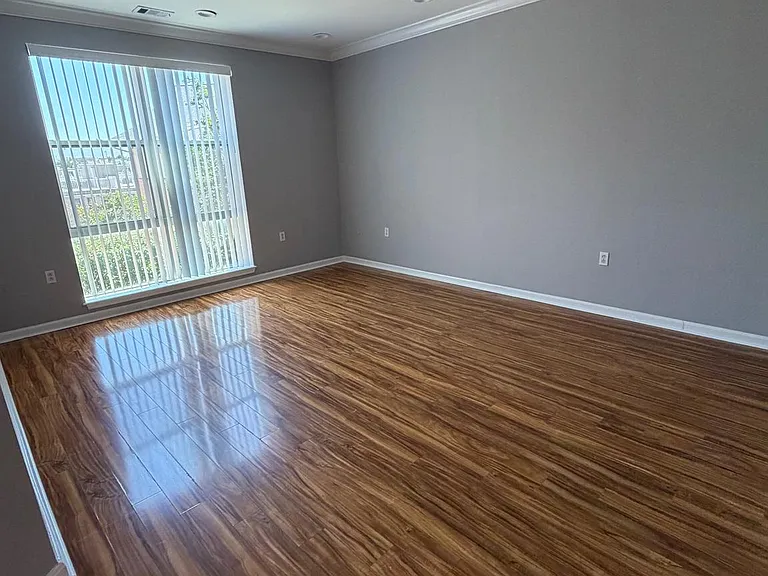 23 Pierside Dr #428 — Photo 5