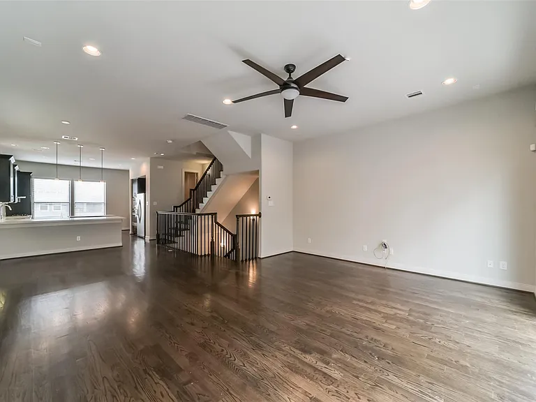 5309 Petty St — Photo 8