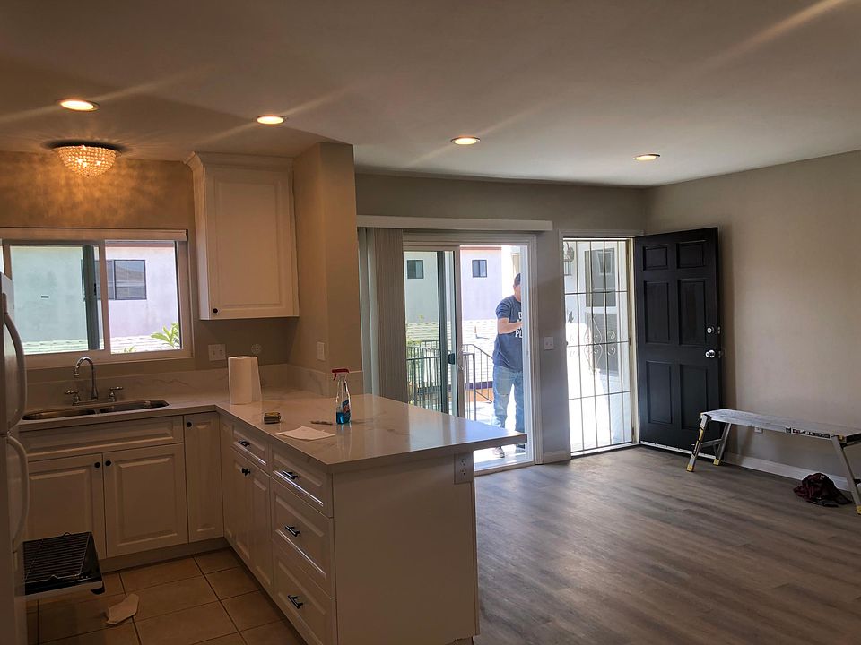 2nd image of 3725 Arnold Ave #5