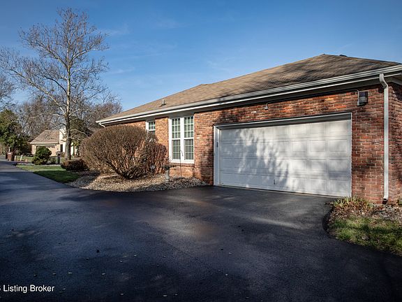 4th image of 7114 Greengate Ct