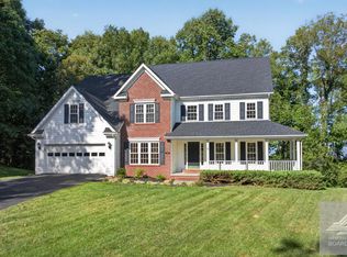 108 Callaway Cir, Bluefield, VA 24605