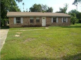 2408 Le Ruth St, Pensacola, FL 32514