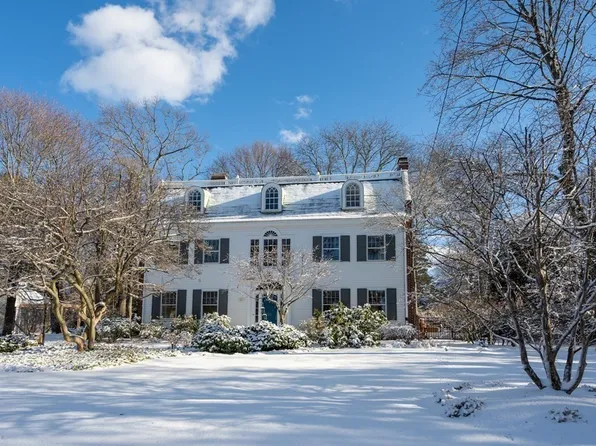 70 Temple St, Newton, MA 02465