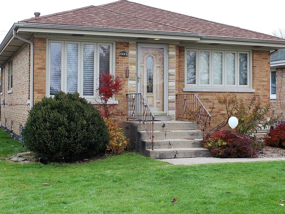 1st image of 4445 N Ottawa Ave