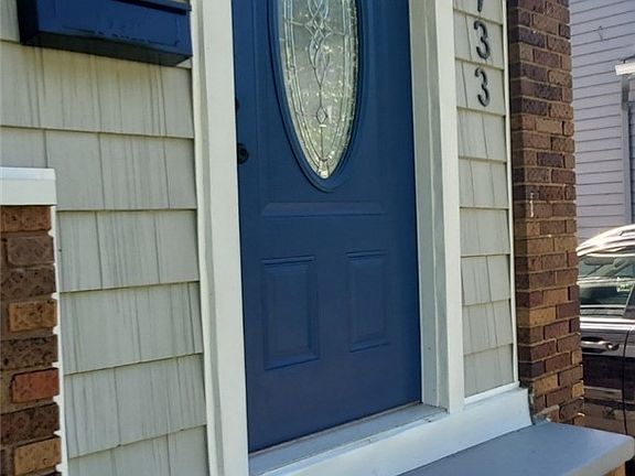 3rd image of 3733 W 133rd St