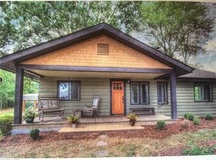 173 Baldwin Rd, Arden, NC 28704