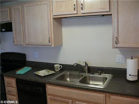 4th image of 9389 Horse Castle Ct
